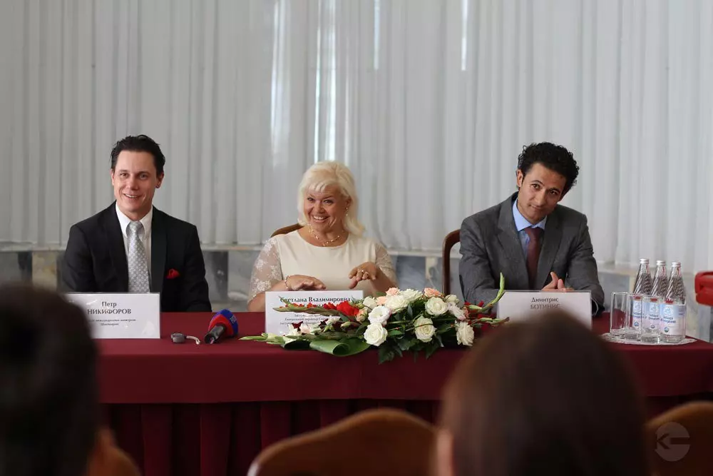 1441545952_press-konferenciya-filarmoniya